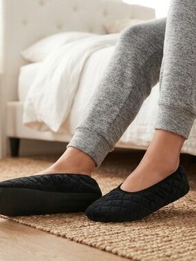 Quilted Black Women's Slip-On Comfort Slippers